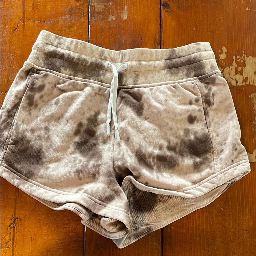 Lululemon Tie-Dye Brown Women's Shorts